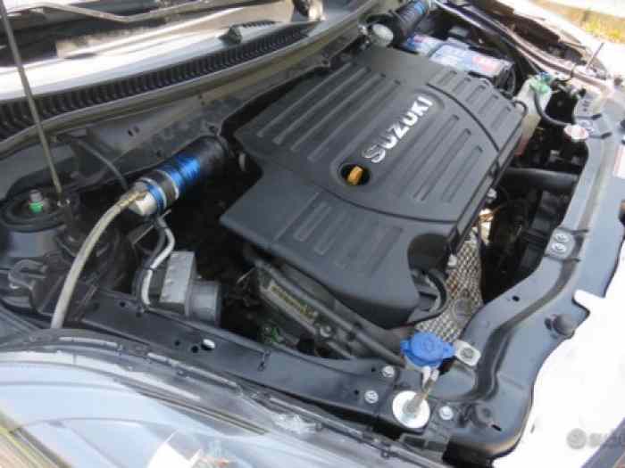 SUZUKI Swift R1 Rally sequenziale 1