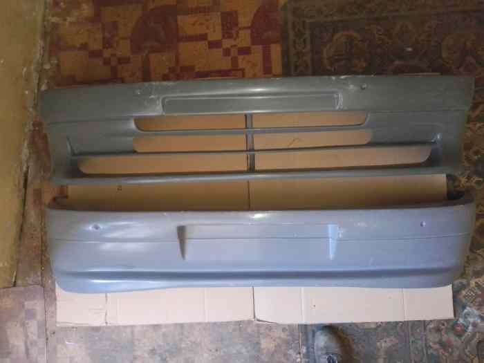 Pare choc 205 maxi 0
