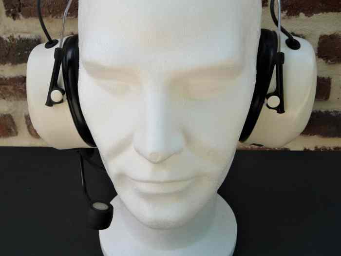 Casque PELTOR . 3