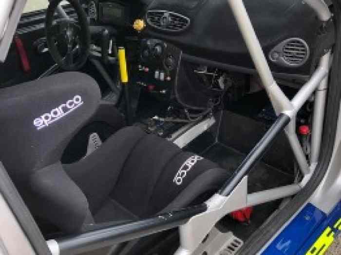 Très belle clio r3 access – photo 5 sur 6