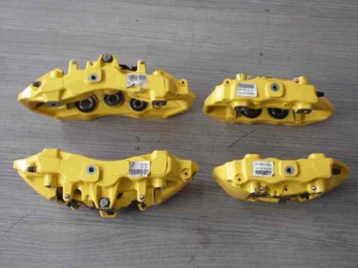 ETRIERS DE FREINS FERRARI 458 ITALIA 4