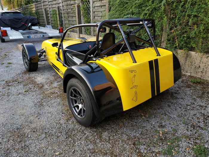 Caterham R300 Cup RHD sans CG 1