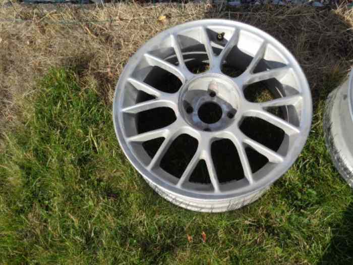 5 JANTES FORD SIERRA COSWORTH 17