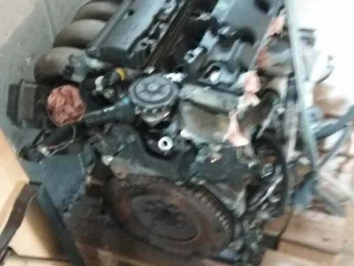 Moteur 206 rc ew10j4s
