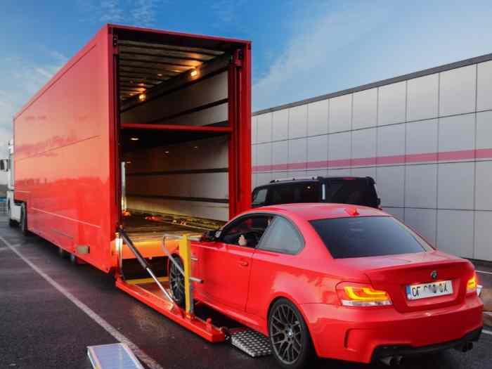 Transport Automobile sur mesure // Europe 1
