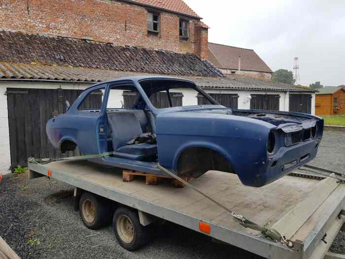 Caisse ford escort mk1 et pièces 0