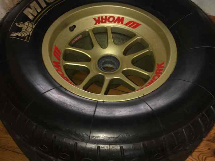 Roue SUPER FORMULA // FORMULE 1 2