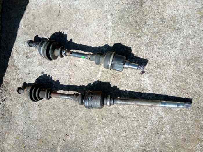 cardans renforcé PTS pour 205 gti/309 gti/ gti 16 0