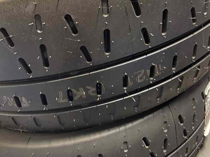 pneu pirelli RK7 195-50-15 1