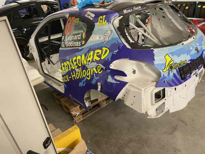 Caisse Arceautee Accidentee 208 R2 4