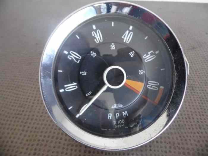 COMPTE-TOURS RN1319/02 TRIUMPH SPITFIRE 64-74 0