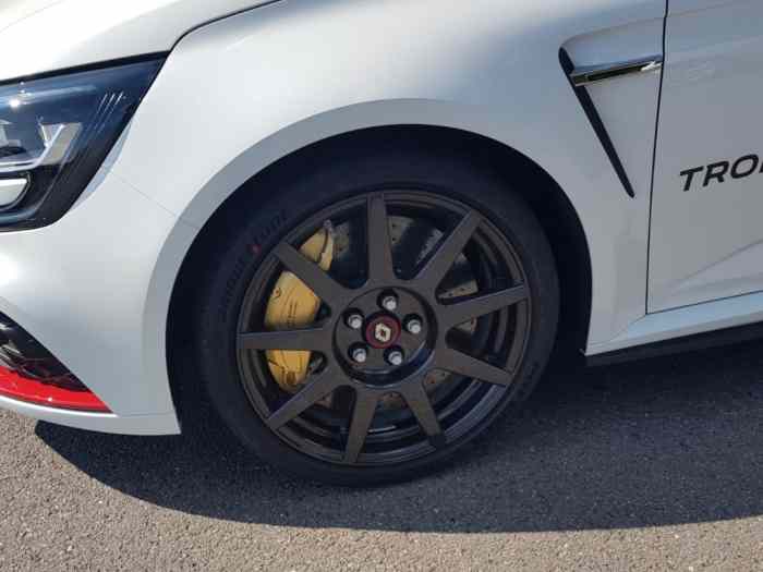 Renault Megane IV RS Trophy R CARBONE PACK 2