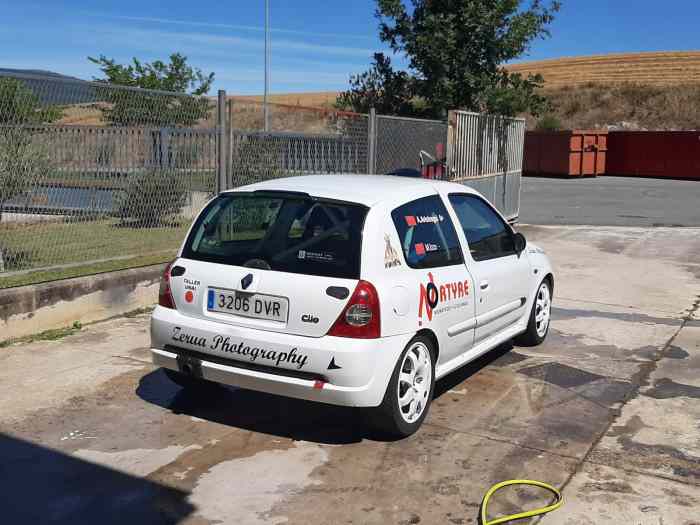 Clio cup 1