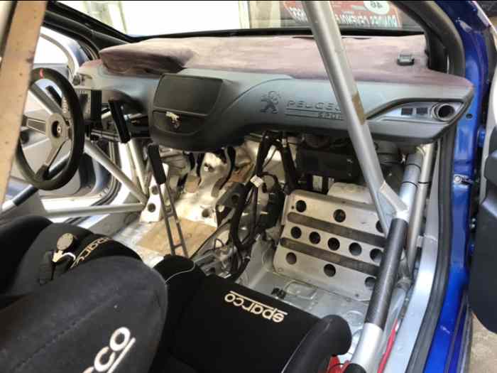 208 r2 – photo 4 sur 4