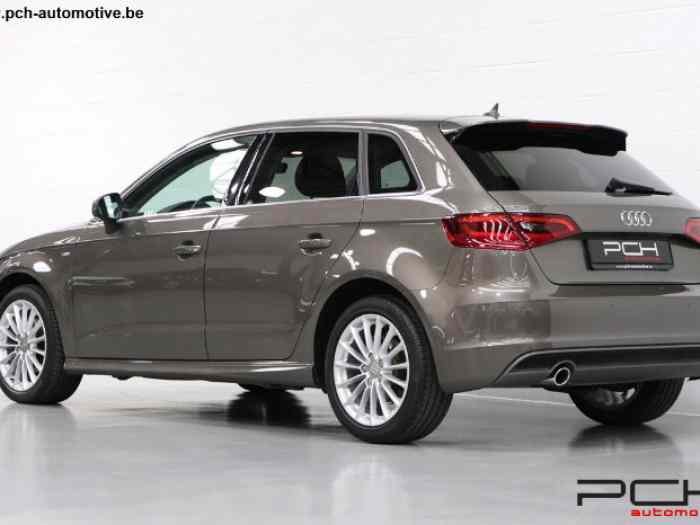Audi A3 Sportback 1.6 TDi 110cv Sport - S Line - 2016 - 93.200 KM - 1