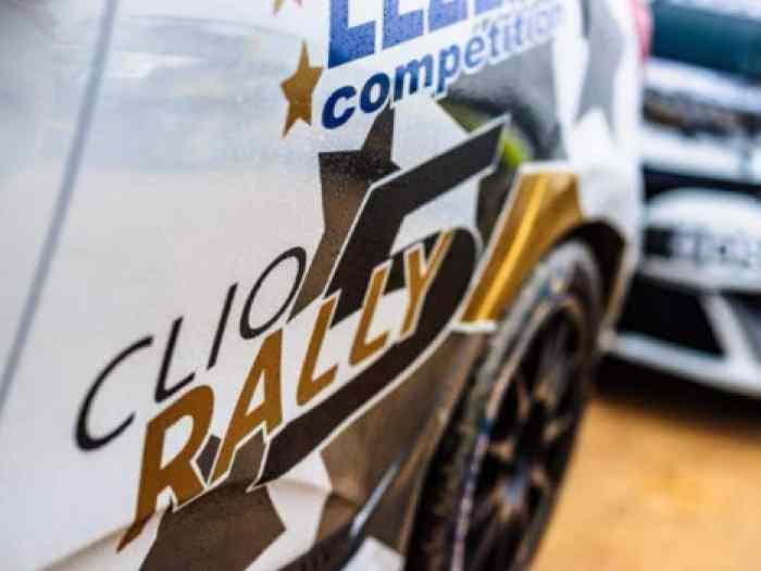 LEZEAU Compétition loue Clio Rally5