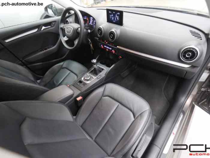 Audi A3 Sportback 1.6 TDi 110cv Sport - S Line - 2016 - 93.200 KM - 3