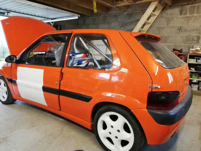 Saxo f2000