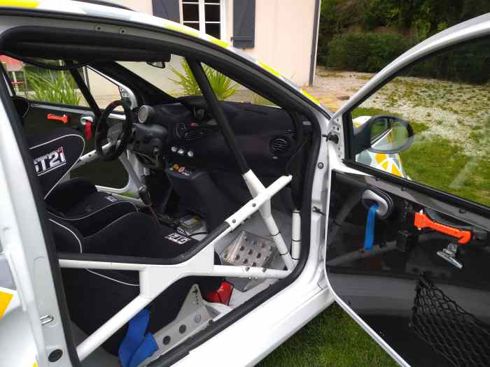 twingo r1 – photo 6 sur 6