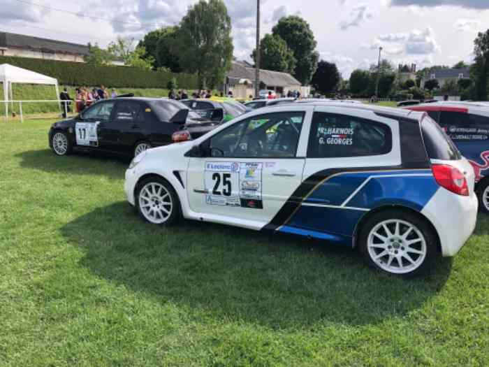 Magnifique Clio R3 230 CH + évos MAX – photo 2 sur 6