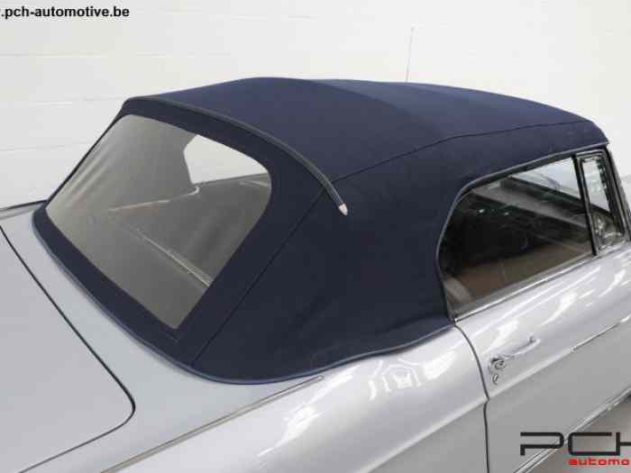 Peugeot 404 Cabriolet + Hard-Top - 1967 - 62.900 KM - 2