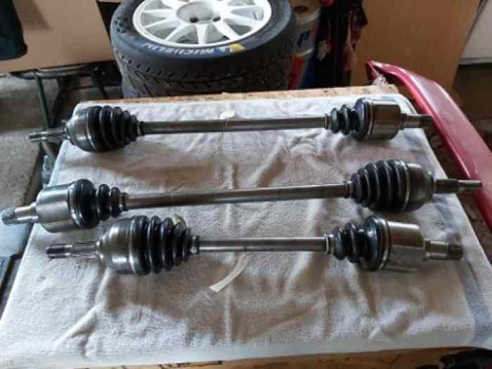 Transmissions 208 R2 0
