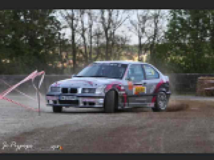 BMW 323 TI COMPACT RALLYE FAIRE OFFRE CONVENABLE 0