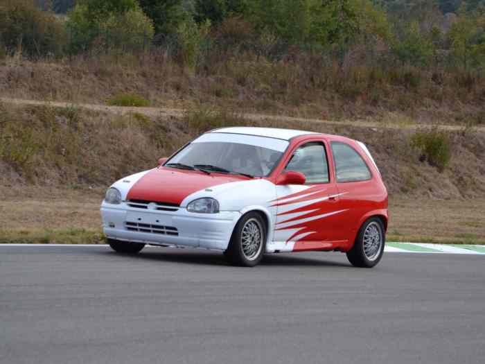 Opel Corsa b GSi 150cv 1