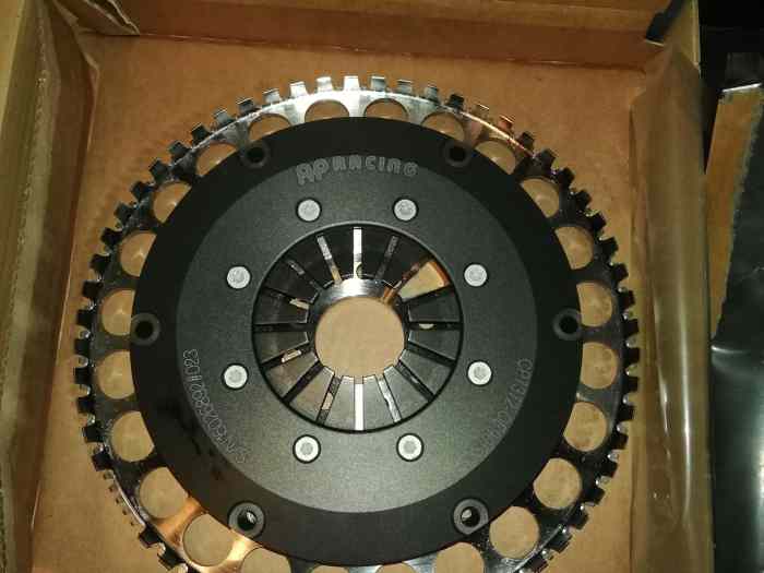 Volant moteur 206Rc F2000