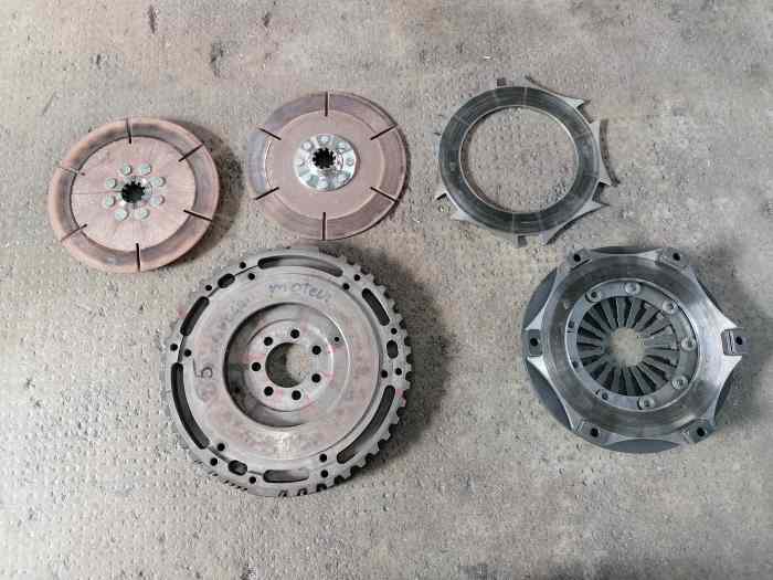 Embrayage bi-disque R5 Gt Turbo 1
