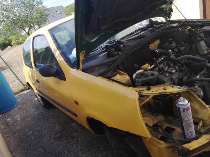 Caisse de Clio 2 phase 2 1