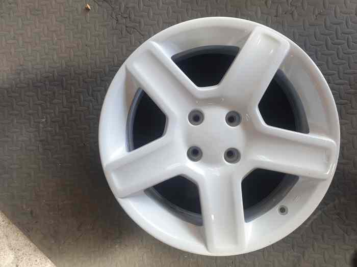 Jantes peugeot atlantis en 17 pouces 1