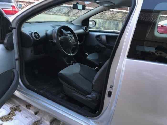 A CITROEN C1 ( VOITURE DE RESERVE CITROEN C1 ) MOTEUR CASSE 4