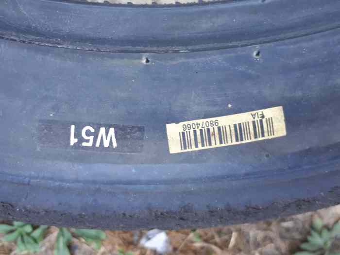 Pneus Hankook w51 3