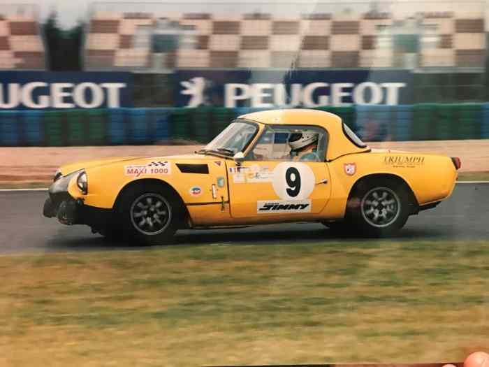 Triumph Spitfire compétition 0