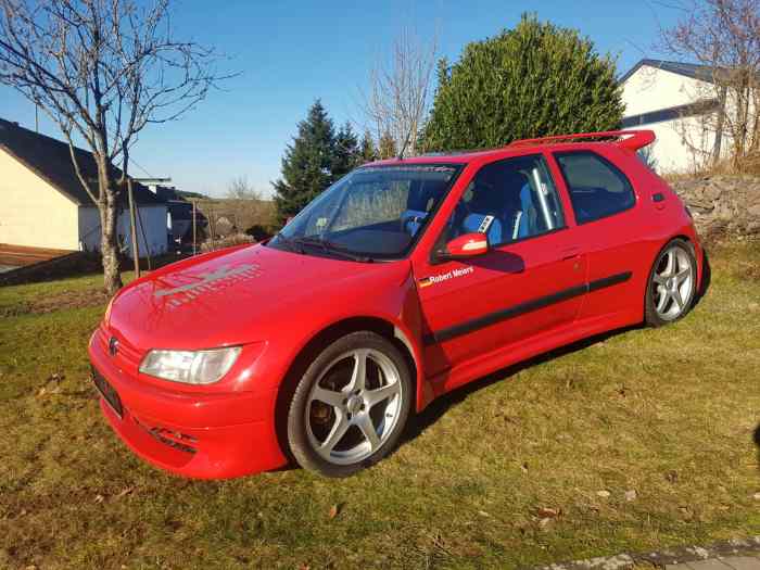 Peugeot 306 Maxi in excellent condition 0