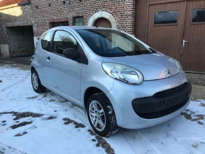 A CITROEN C1 ( VOITURE DE RESERVE CITROEN C1 ) MOTEUR CASSE 0