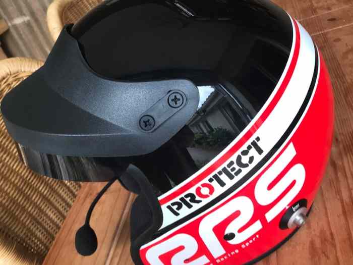 Casque RRS protect jet neuf 2