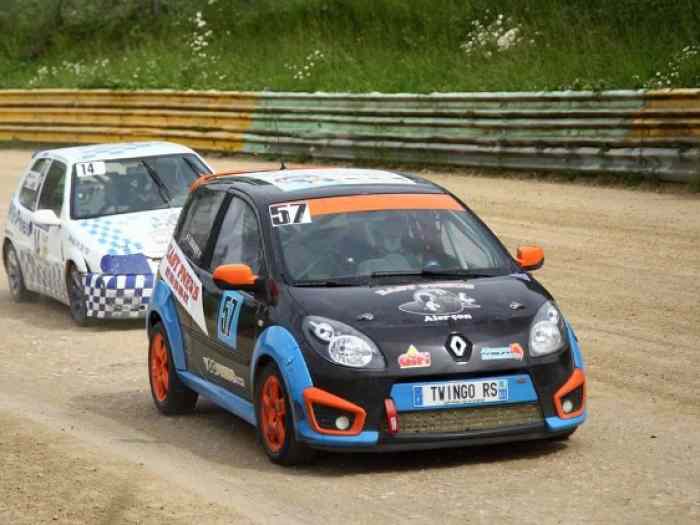 TWINGO RS - pièces et voitures de course à vendre, de rallye et de circuit.