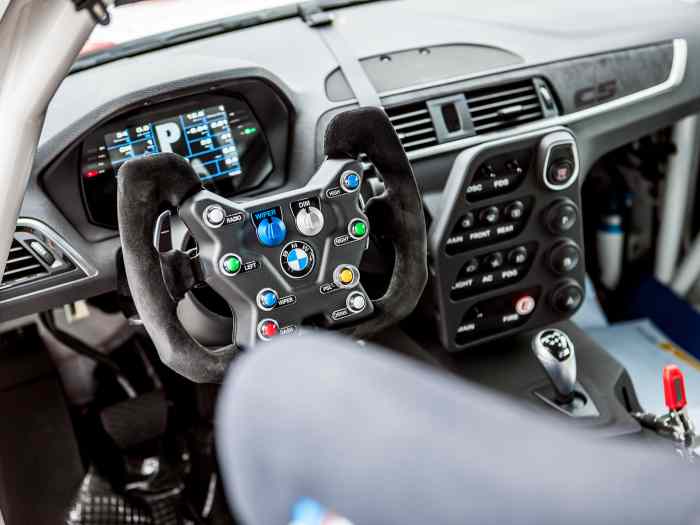 BMW M235i / M240i / M2CS Racing pour TC France à vendre 3