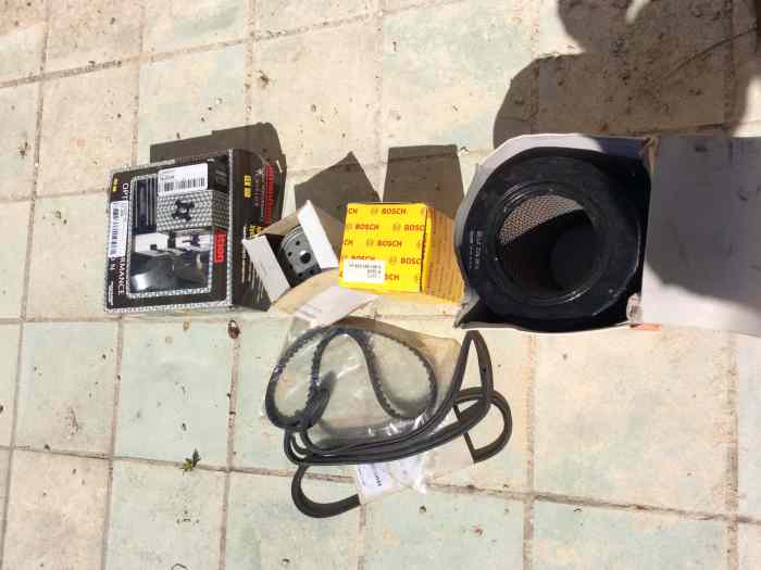 Lot de Pieces pour Porsche 911 type G 2