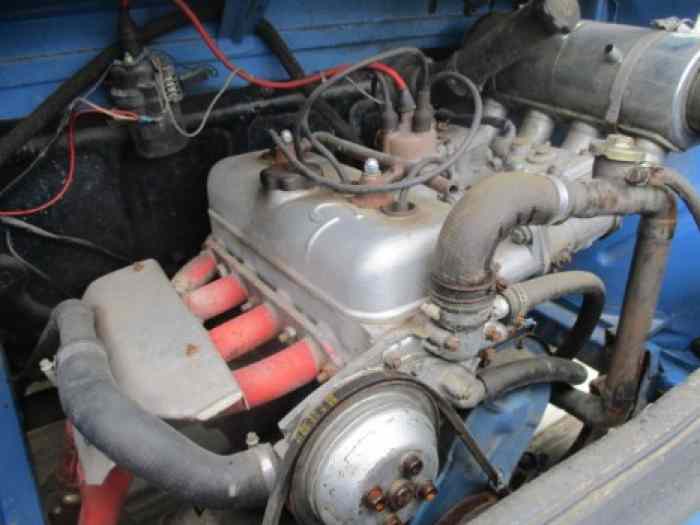 RECHERCHE CAISSE DE RENAULT 8 GORDINI 1135 COMPLETE OU ACCIDENTEE OU POUR PÏECES 2