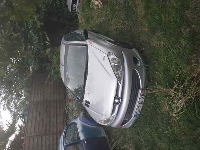 206 f2000 1