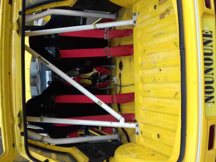 205 f2000/14 – photo 1 sur 6