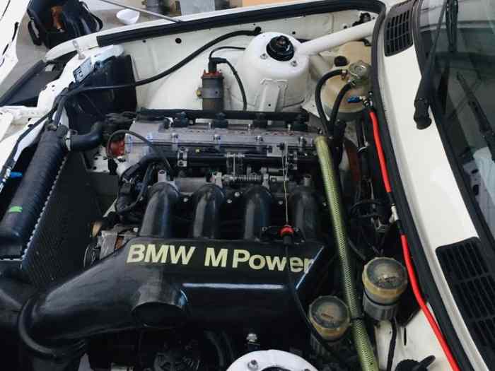 BMW M3 E30 3