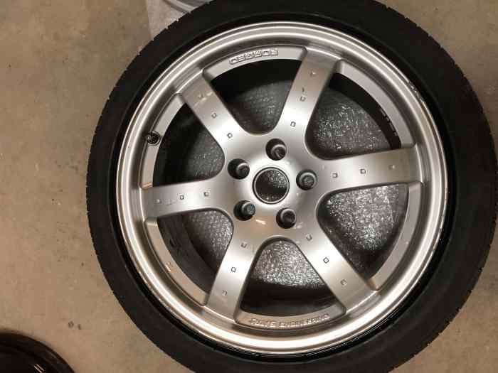 Faire offre, jantes Nissan 350z 0