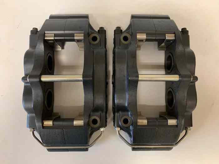 2 ETRIERS AP RACING 4 PISTONS CP5200 NEUFS 3