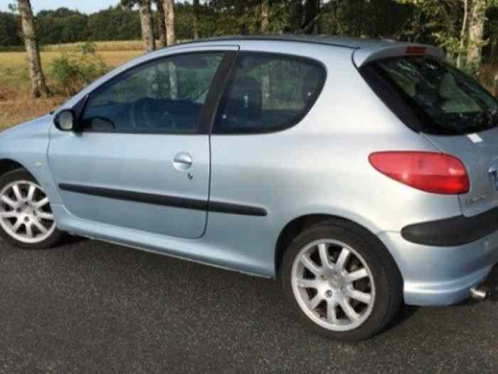 Peugeot - 206 S16 - pièces et voitures de course à vendre, de ...