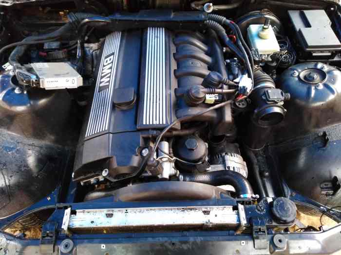 Moteur m52b25 bmw e36 2.5lt 170cv 2