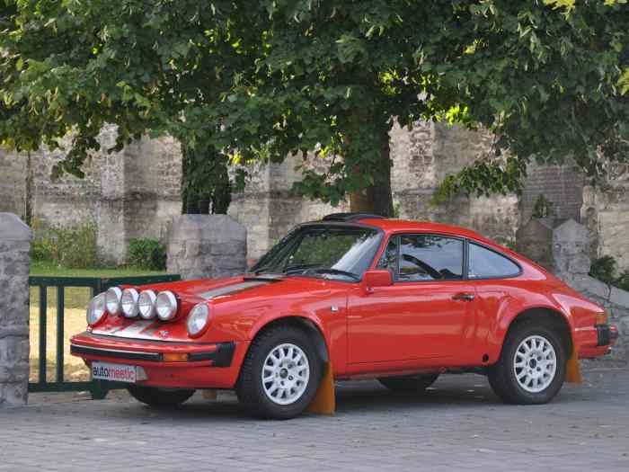 Porsche 911 3.0SC Rallye 0